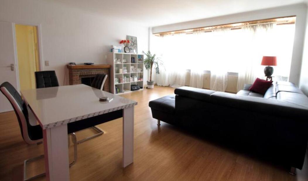 Cozy Apartment In Super Quiet Area Lanaken Luaran gambar