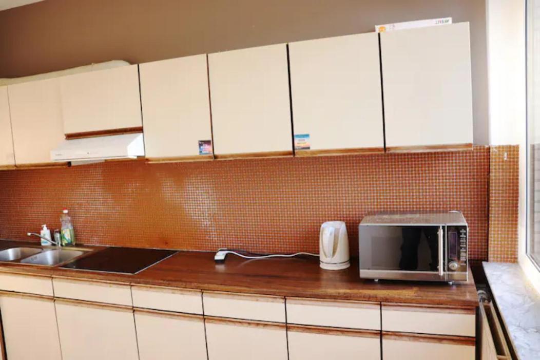 Cozy Apartment In Super Quiet Area Lanaken Luaran gambar